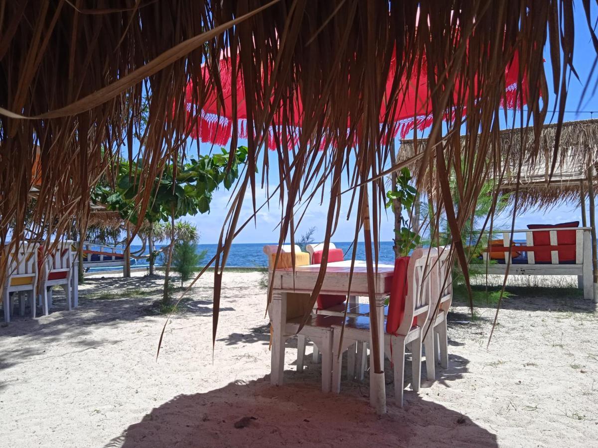Bintang Tiga Bungalows Gili Air Extérieur photo