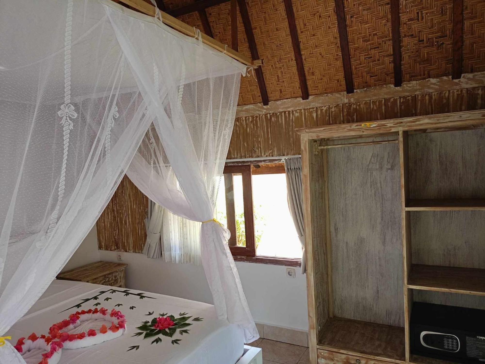 Bintang Tiga Bungalows Gili Air Extérieur photo