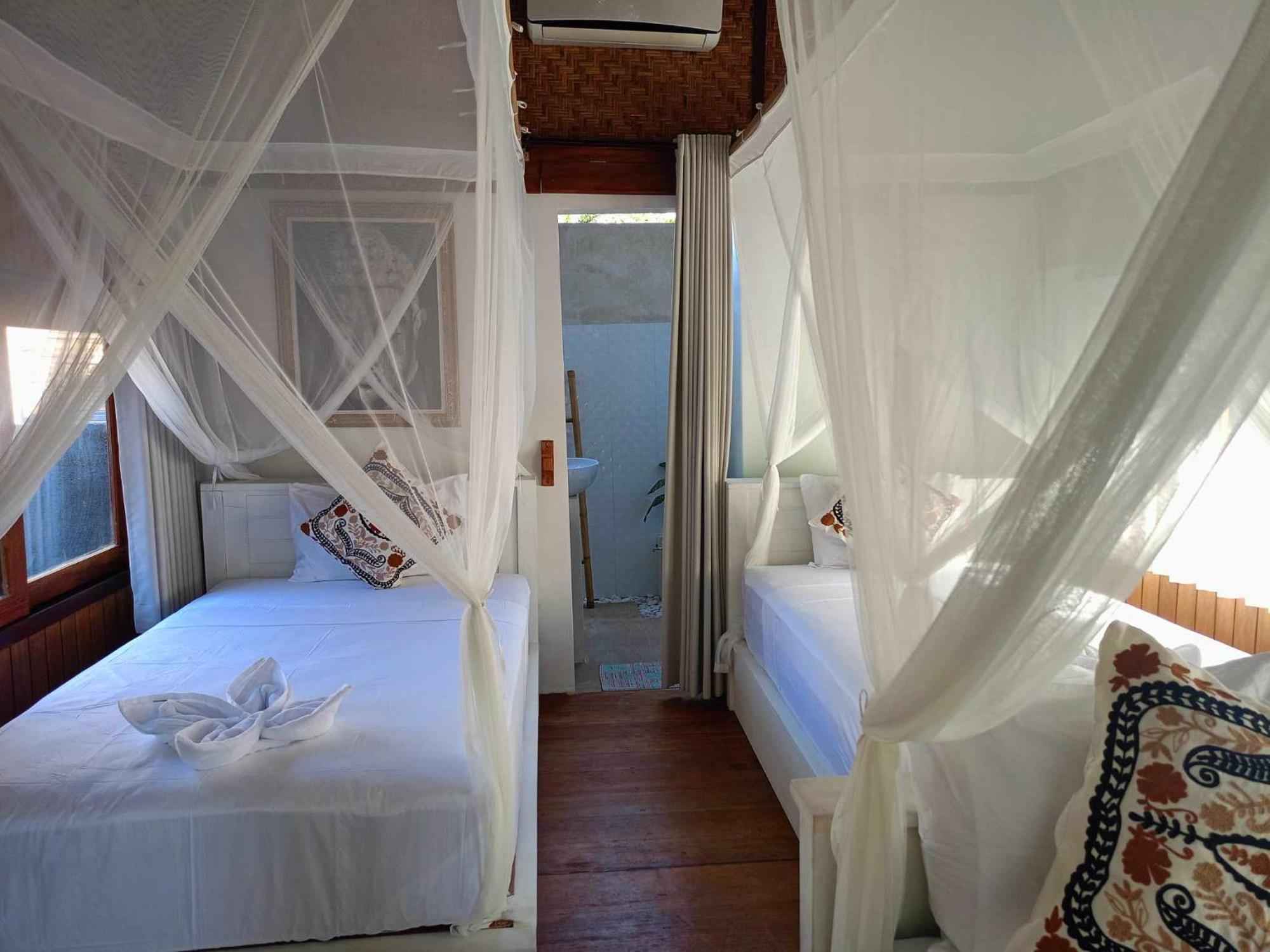 Bintang Tiga Bungalows Gili Air Extérieur photo
