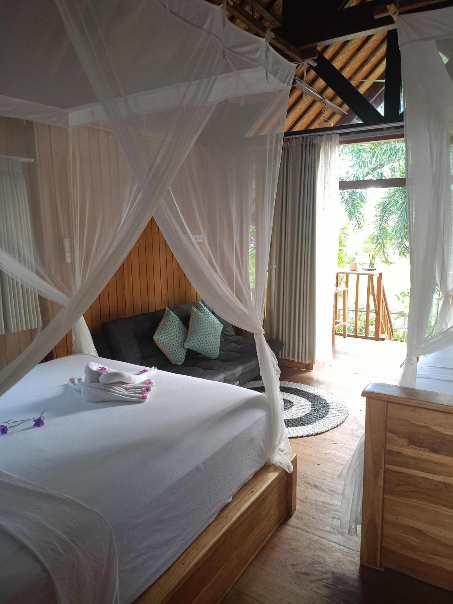 Bintang Tiga Bungalows Gili Air Extérieur photo
