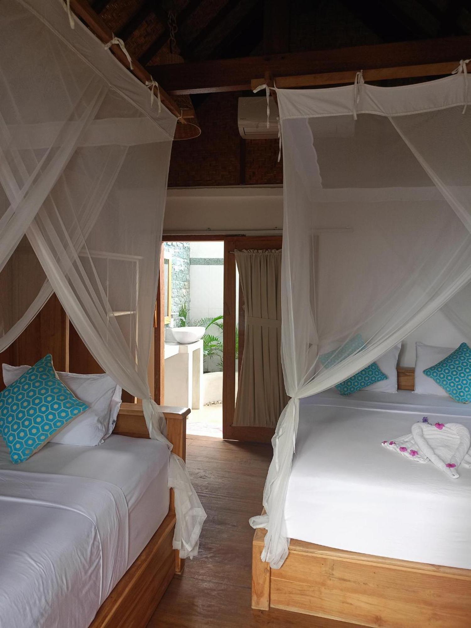 Bintang Tiga Bungalows Gili Air Extérieur photo